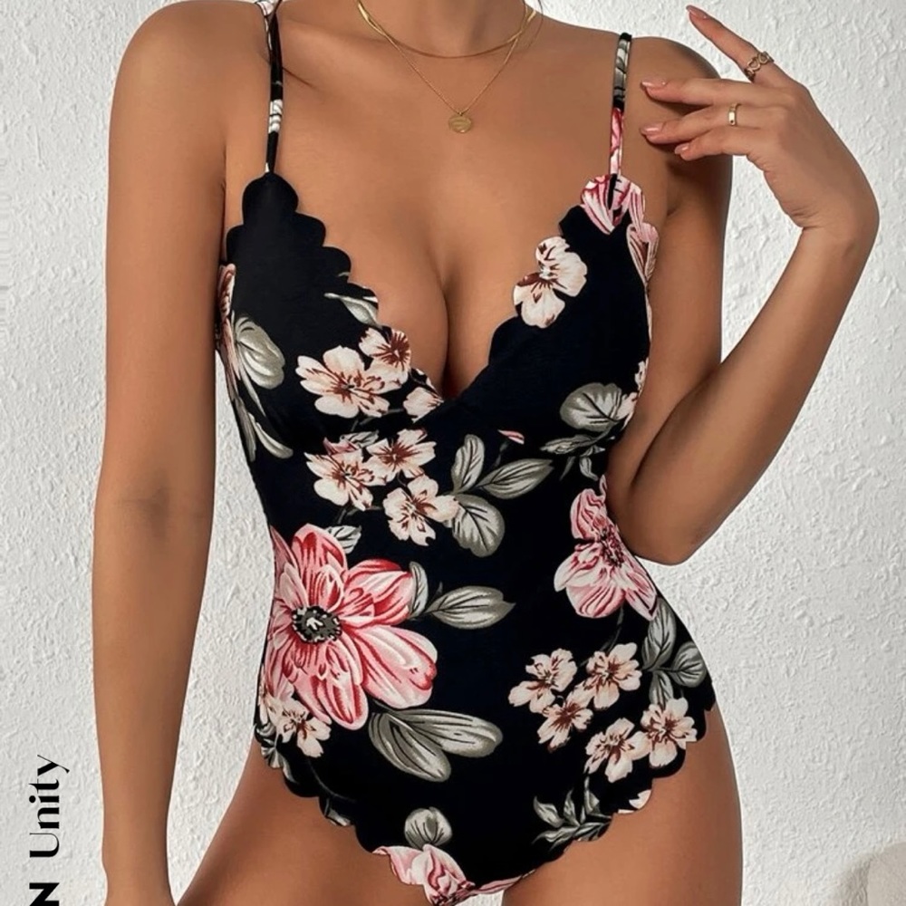 SHEIN Floral Bodysuit
